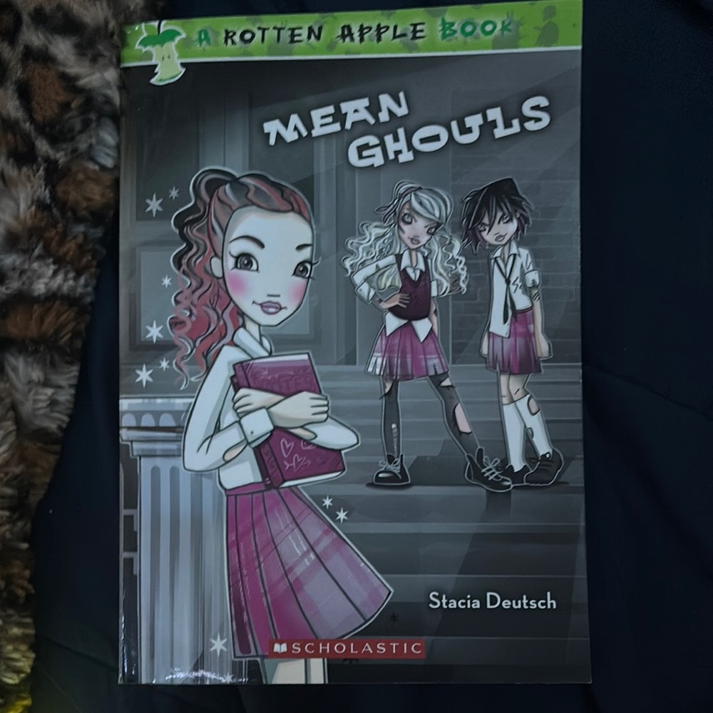 Scholastic Mean Ghouls Book with Pink and Black Cover